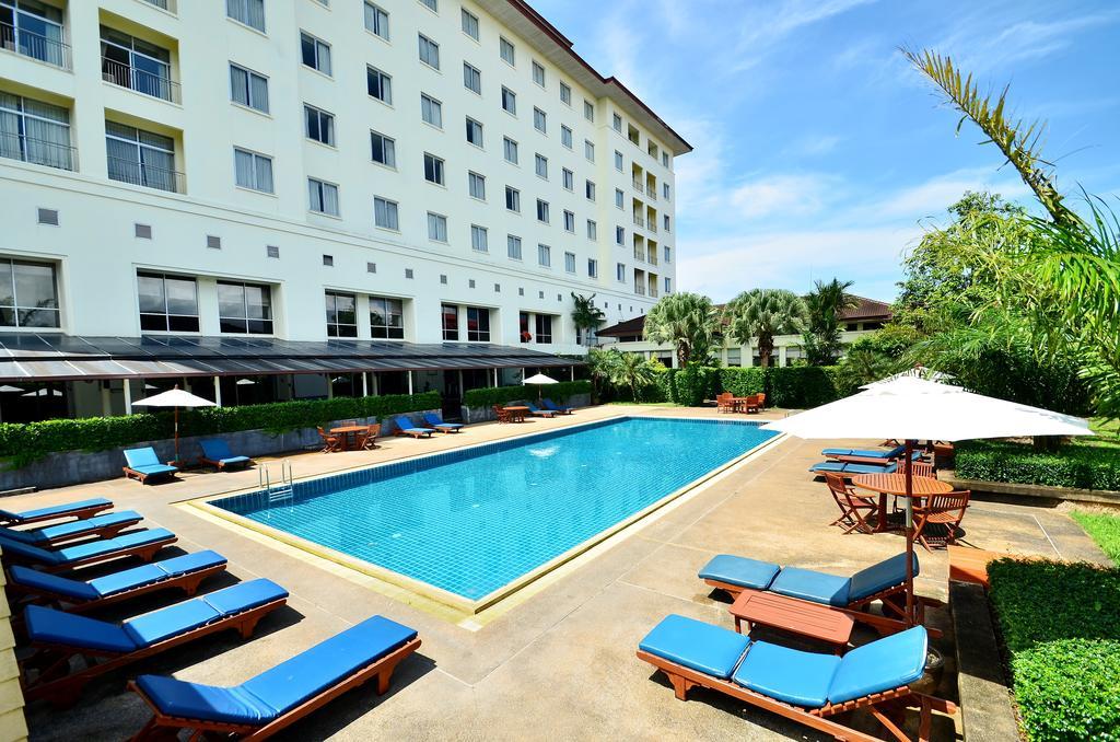 Tinidee Hotel Ranong Exterior photo