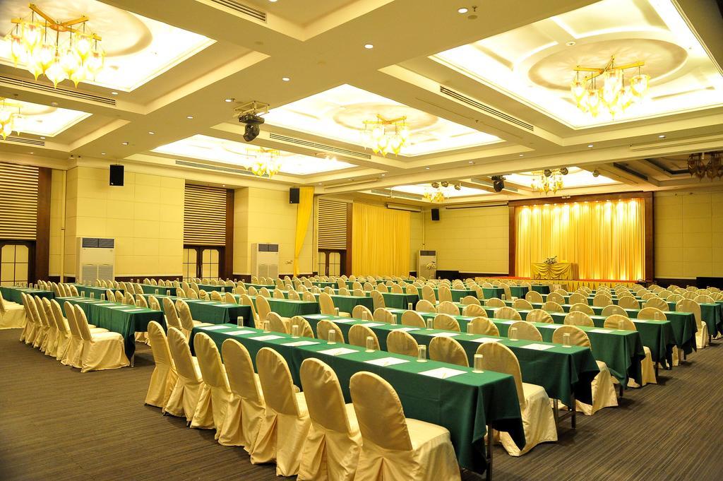 Tinidee Hotel Ranong Exterior photo
